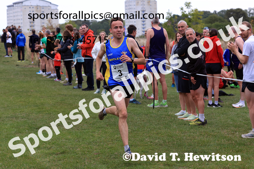 Senior Mens Relay, 2025 Farringdon Cross Country Relays, Sunderland. Photo: David T. Hewitson/Sports for All Pics